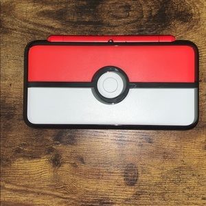 Nintendo 2DS XL